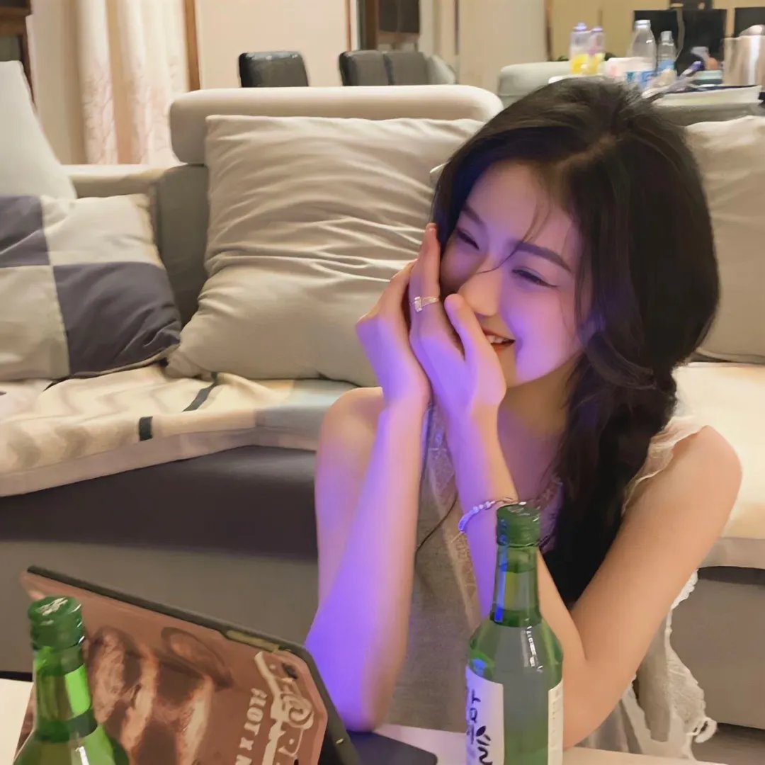 玄学老祖穿八零，搬空全家去寻夫